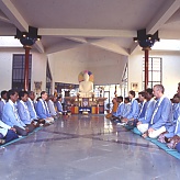 American-Indian Retreat, Bhaja 1994