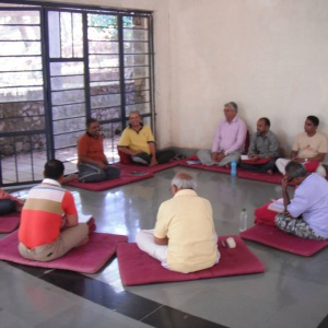 Dh. Ratnashil leading study group in Main Shrine