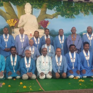 Guhyacaksu with other members ordain on same day