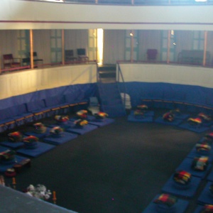 Cambridge Buddhist Centre's 'theatre shrineroom'