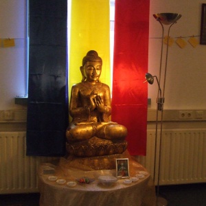 schrijn voor de mitraceremonie van Hans en Anna